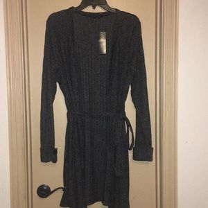 🚫SOLD🚫Woman’s Grey Cardigan Sweater